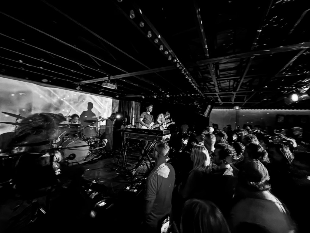 Founding member Raymond Brown, center, joins This Will Destroy You at the 29th Street Ballroom in Austin, Texas, on July 29, 2025. (Credit: Sound Dissection)